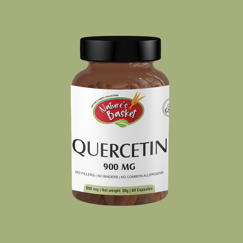 Bottle of Natures Basket Quercetin Extract Capsules – 60-count antioxidant and immune support supplement.